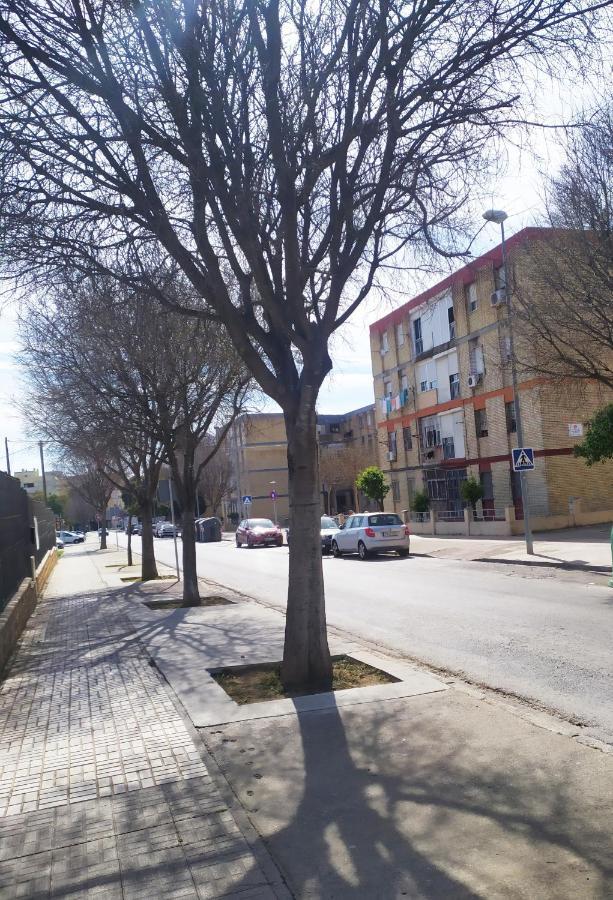 El Escondite De Lu Jerez de la Frontera Exterior photo